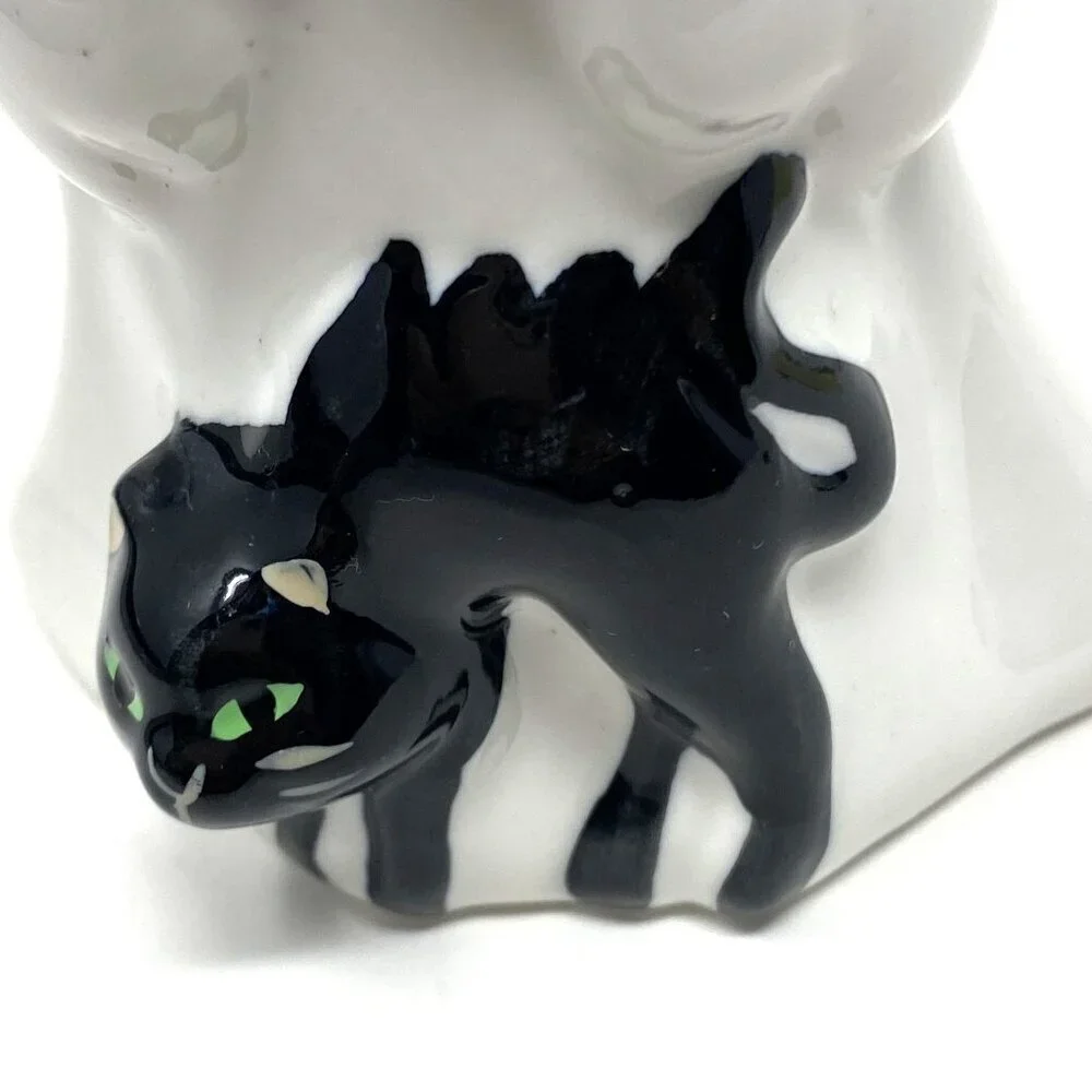 Ghost Cat Ceramic Decorative Sculpture Hyde and EEK! Boutique™ Off-White